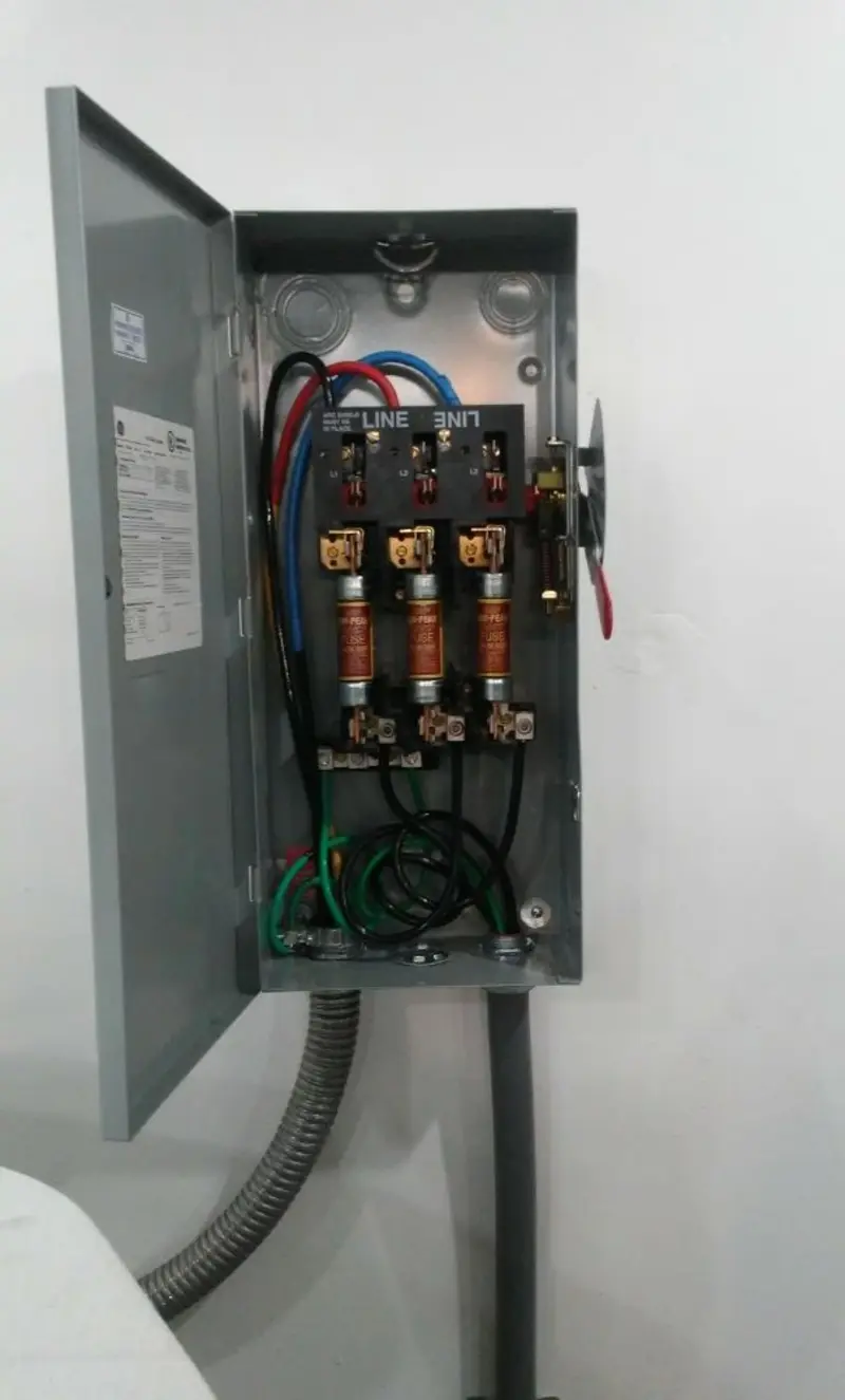 Three-phase disconnect switch installed for Electrical Wiring & Rewiring in Fort Lee